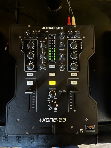 Allen heath xone 23 - allen,