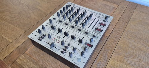 Berhinger djx700 channel - djx700,
