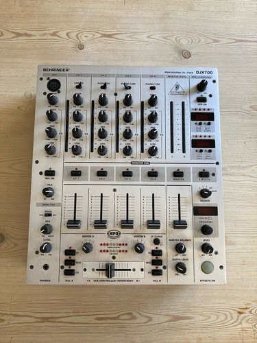 Behring djx700 channel - behring, 4-channel