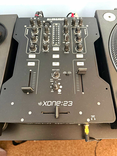Allen heath xone - allen,