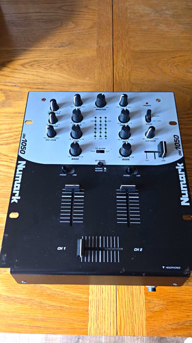 Numark dm1050 channel - dm1050, 2-channel