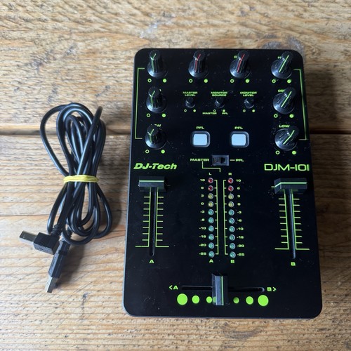Tech djm 101 - 2, dj