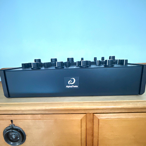 Alphatheta euphonia - alphatheta,