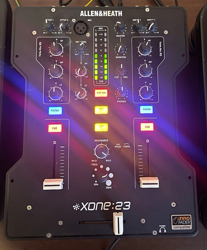 Allen heath xone - &,