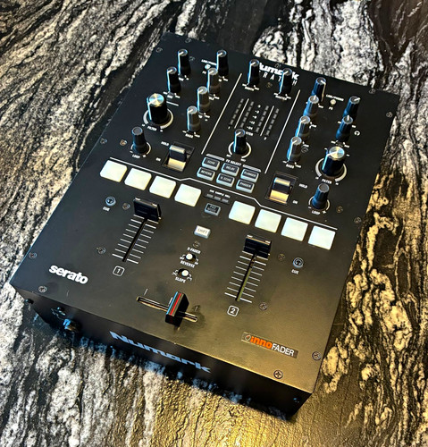 Numark scratch channel - 2, dj