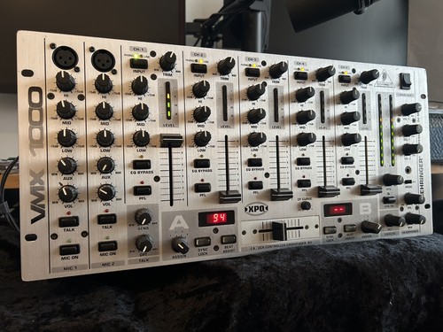 Behringer pro mixer vmx1000 - pro,
