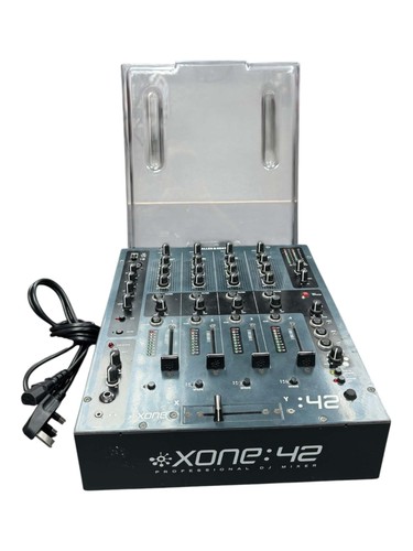 Allen heath xone - 42, mixer